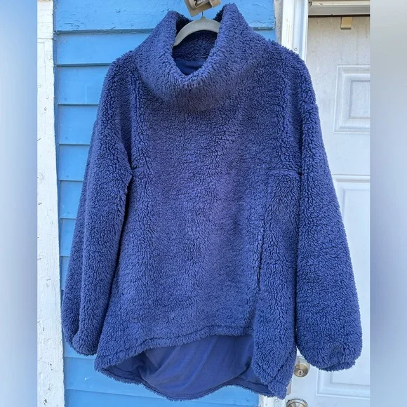 Lululemon Warm Restore Sherpa Pullover - Picture 1 of 3
